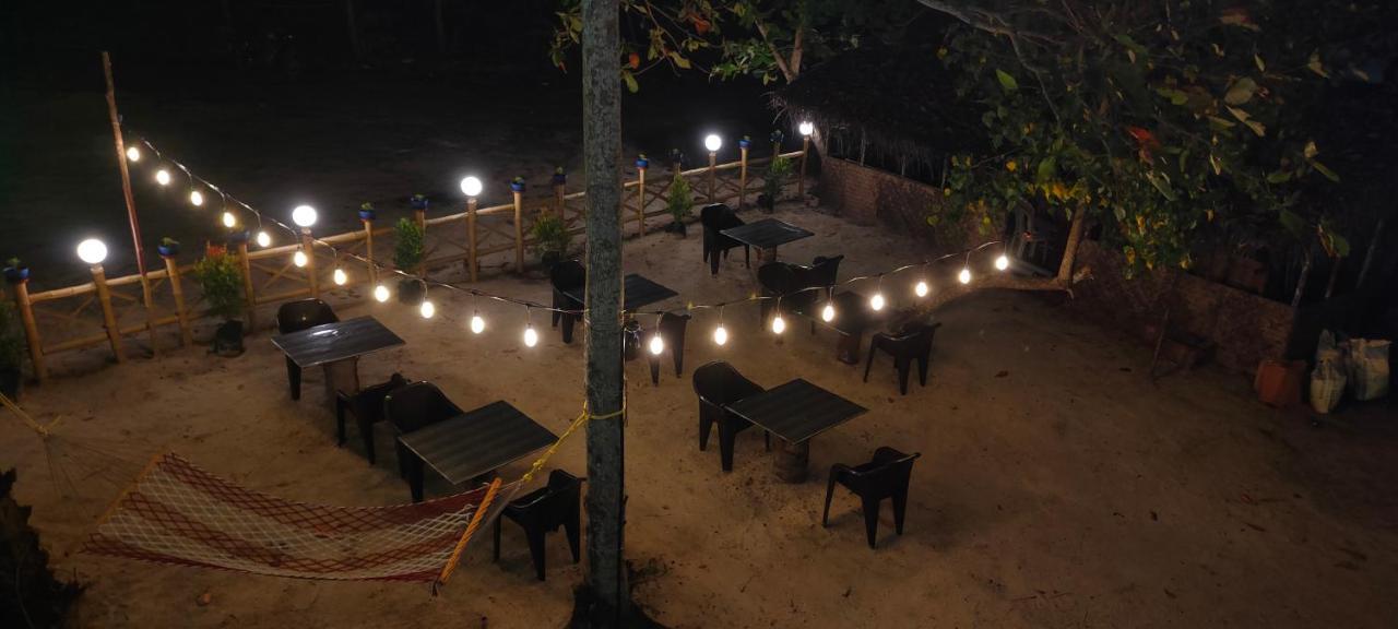 Marari Blue Whale Beach House Alappuzha Kültér fotó