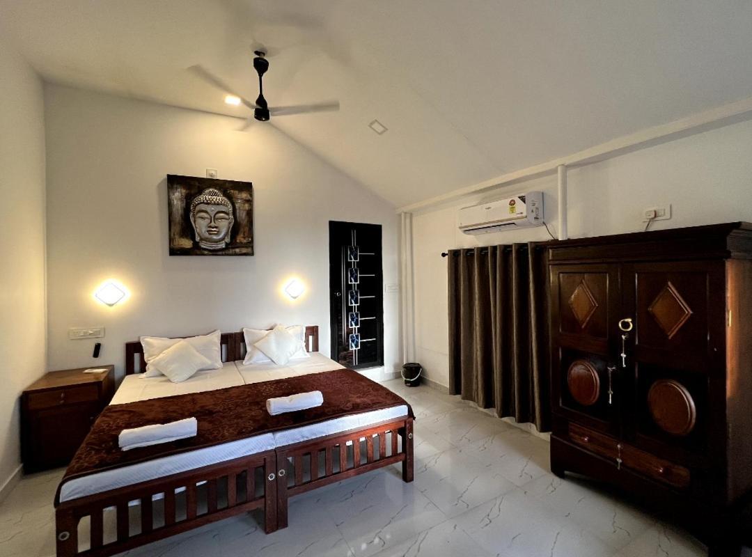 Marari Blue Whale Beach House Alappuzha Kültér fotó