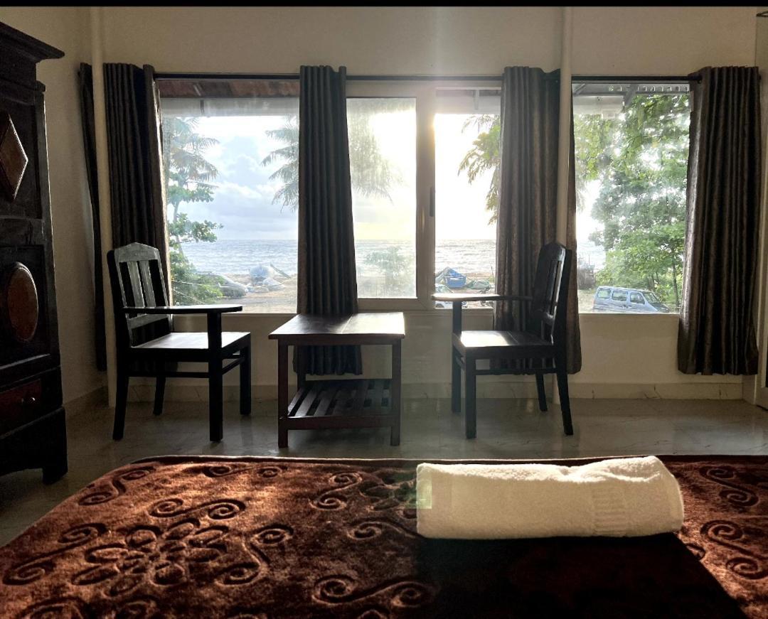 Marari Blue Whale Beach House Alappuzha Kültér fotó