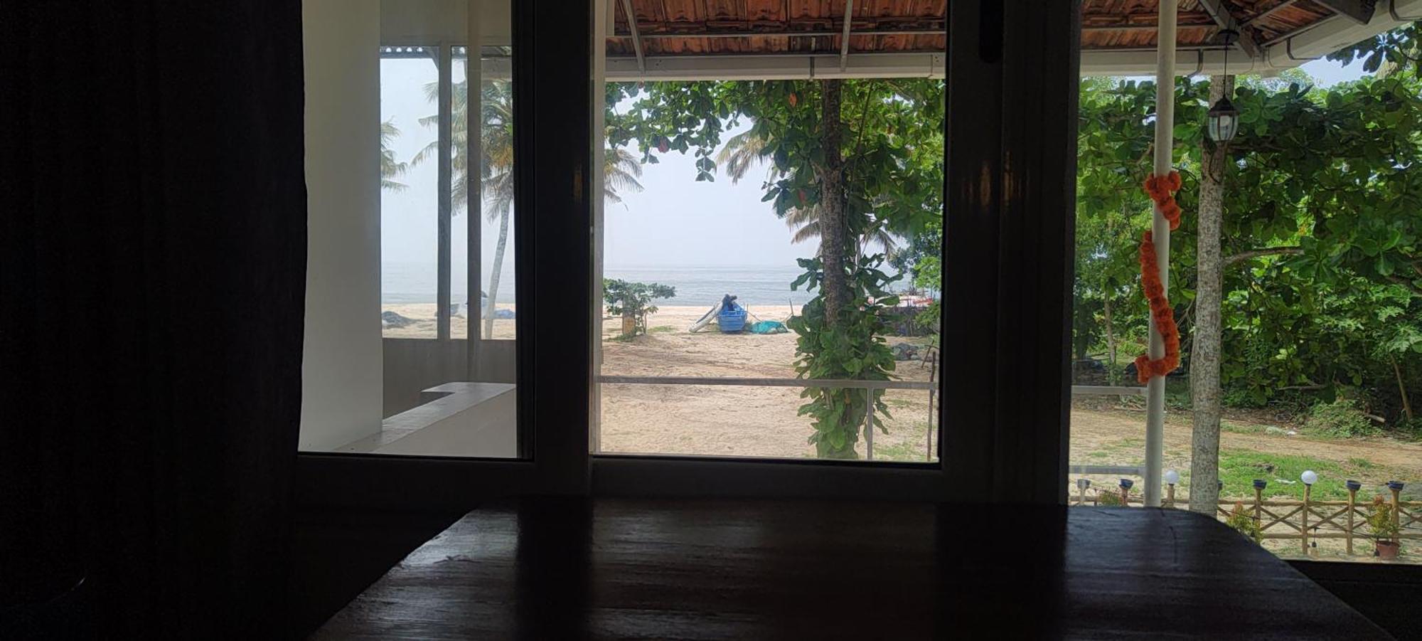 Marari Blue Whale Beach House Alappuzha Kültér fotó