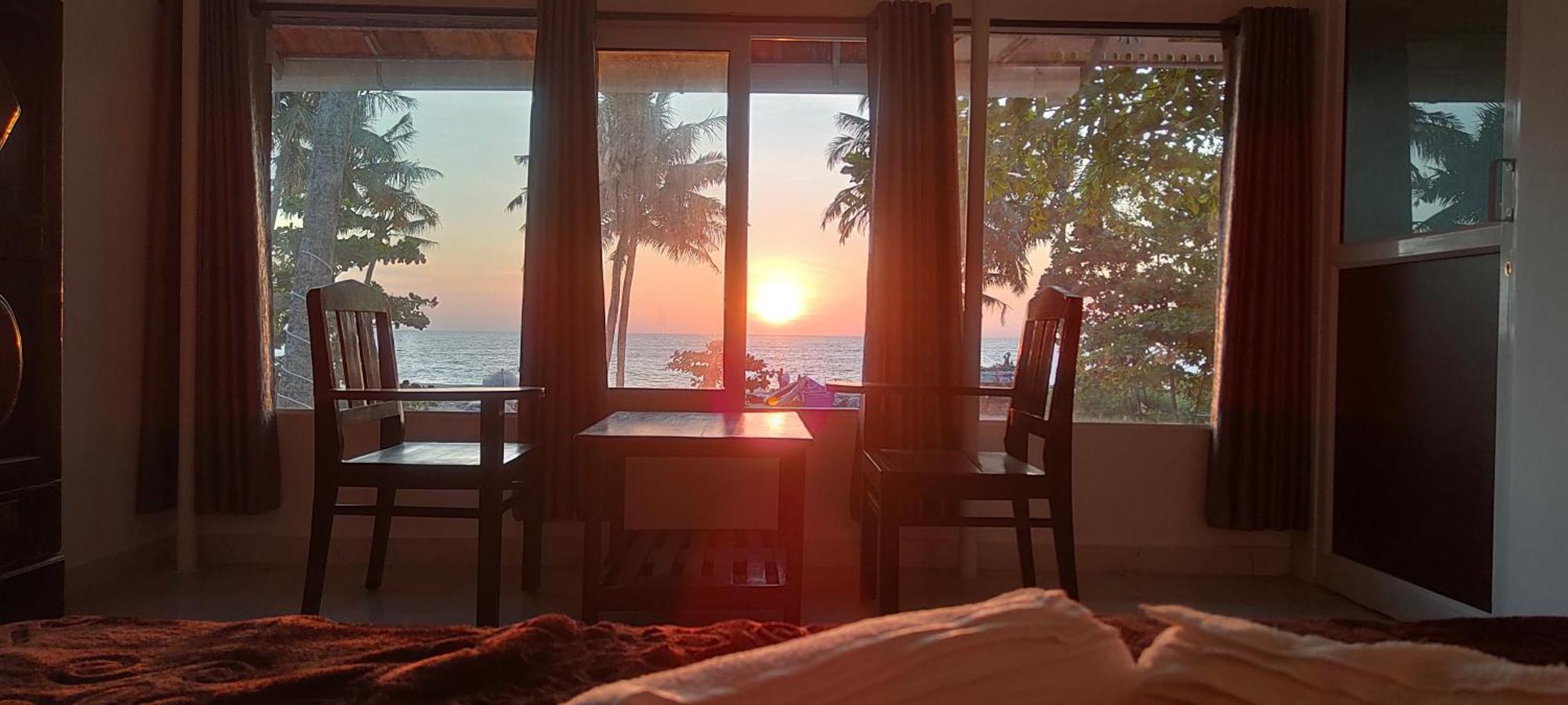 Marari Blue Whale Beach House Alappuzha Kültér fotó