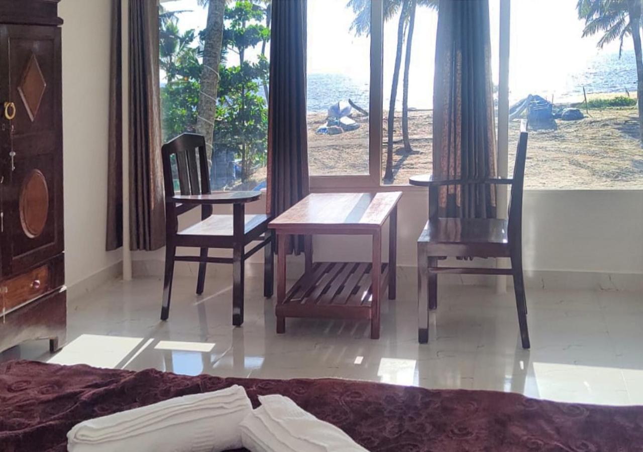 Marari Blue Whale Beach House Alappuzha Kültér fotó