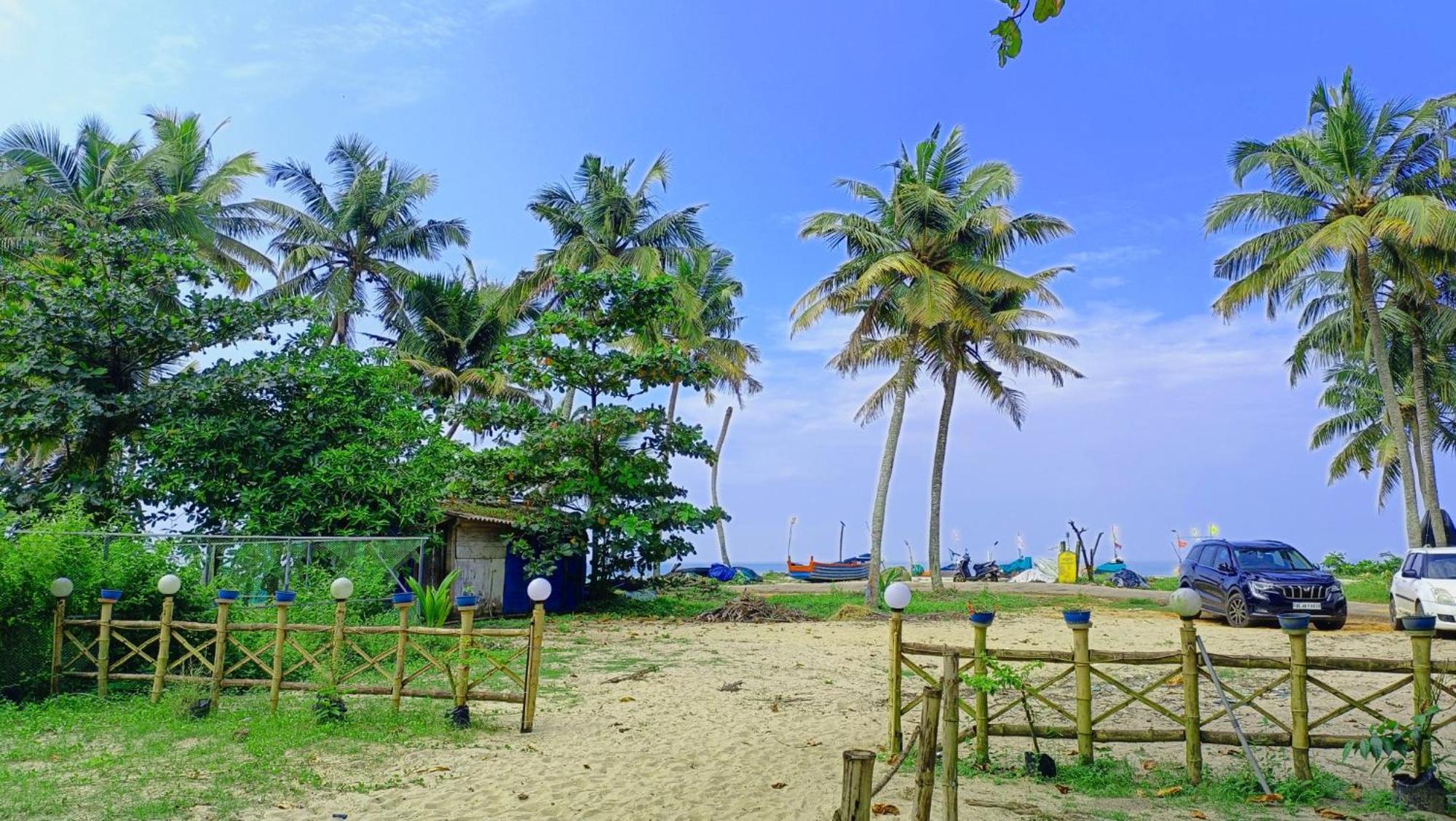 Marari Blue Whale Beach House Alappuzha Kültér fotó